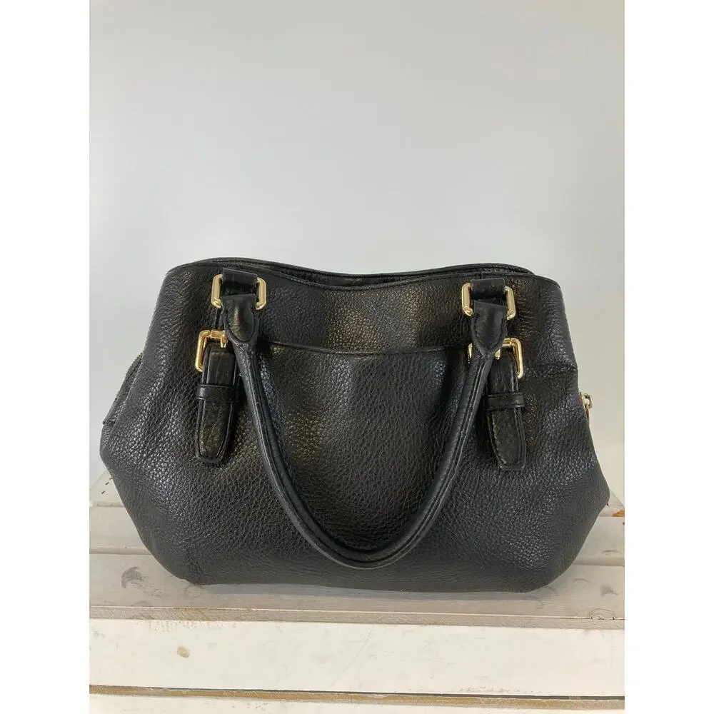 MICHAEL KORS, MEDIUM SIZE BLACK PEBBLED LEATHER HANDBAG